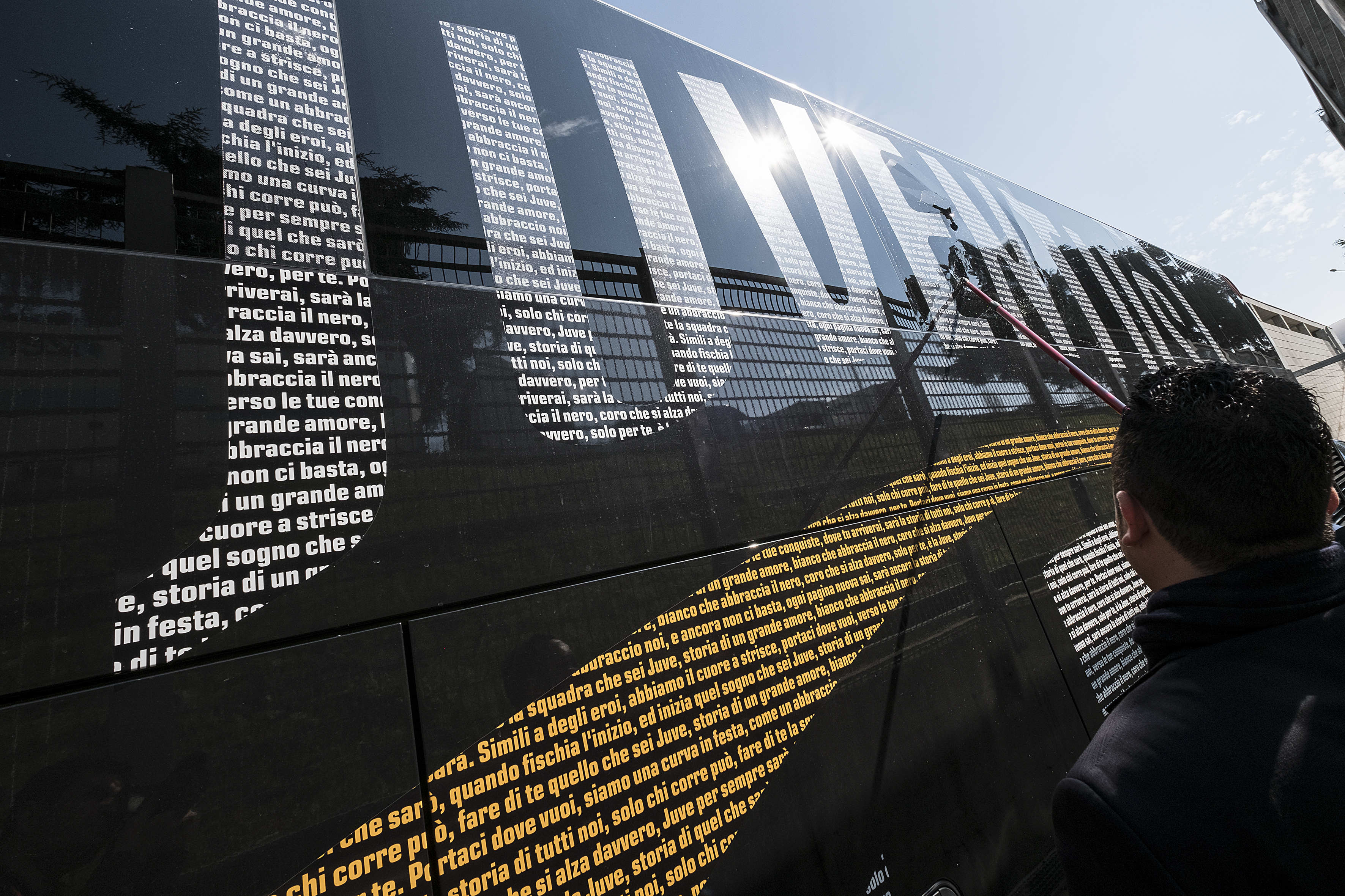 东莞盛海滤清器logo设计案例